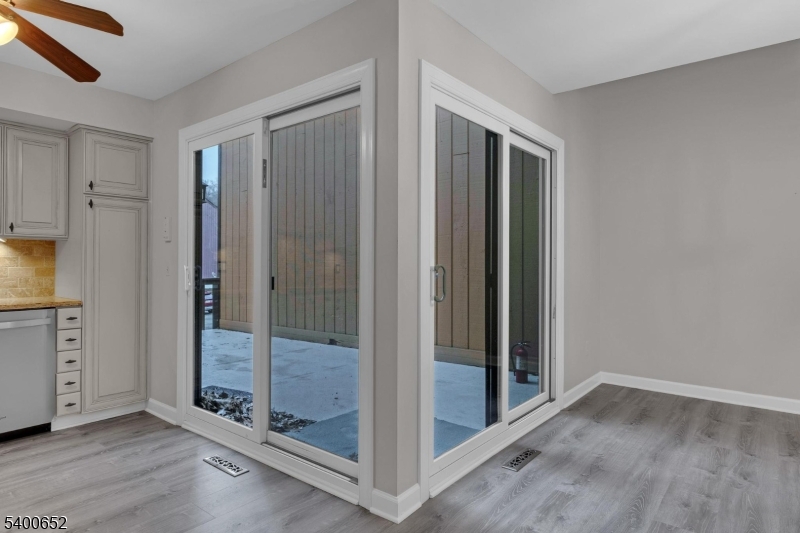 Hastings Square - Residential