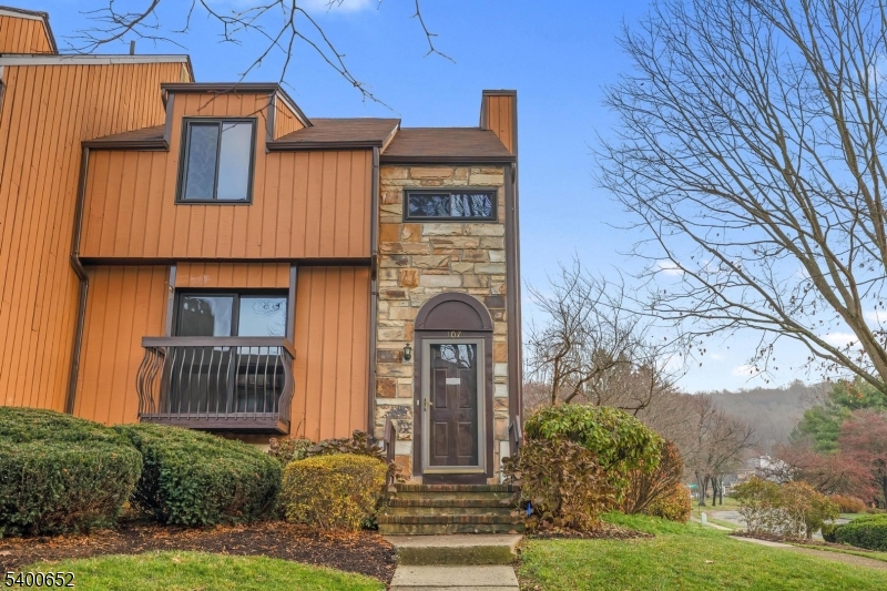 Hastings Square - Residential