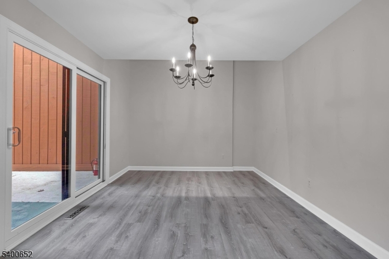 Hastings Square - Residential