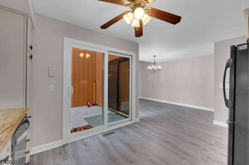 Hastings Square - Residential