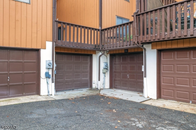 Hastings Square - Residential