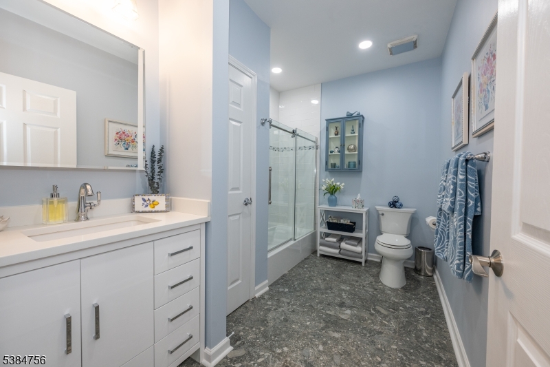 HORIZONS AT MT ARLINGTON - Residential