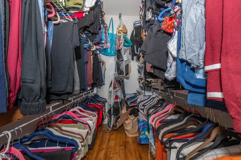 HORIZONS AT MT ARLINGTON - Residential