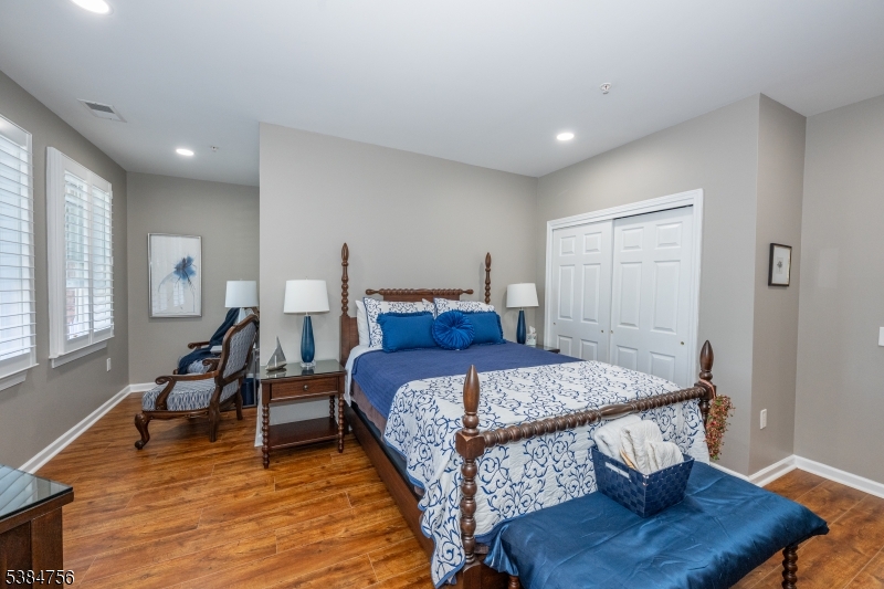 HORIZONS AT MT ARLINGTON - Residential