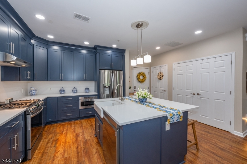 HORIZONS AT MT ARLINGTON - Residential