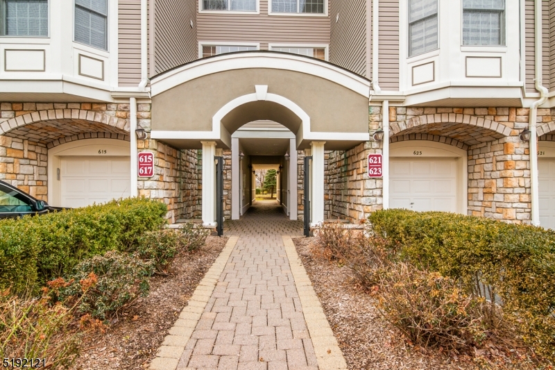 Regency Club - Residential Lease