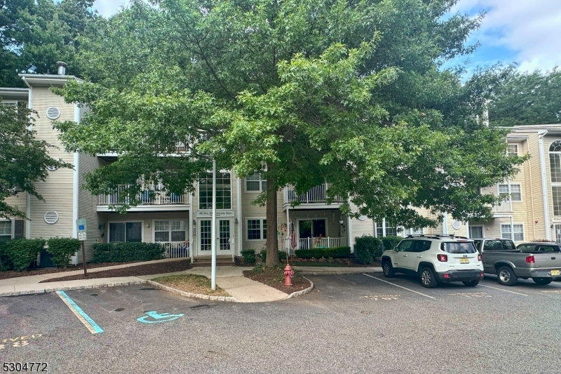 Seasons Glen - Residential