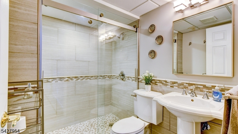Patriot Hill - Residential Lease