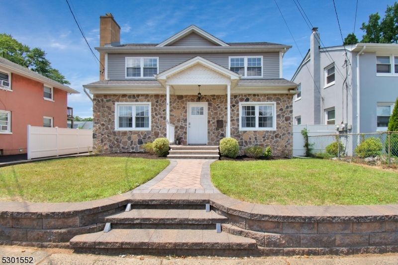 View Kenilworth Boro, NJ 07033 house