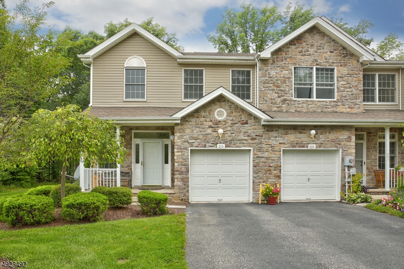 Mazdabrook Commons - Residential Lease