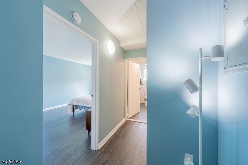 Springfield Manor - Residential