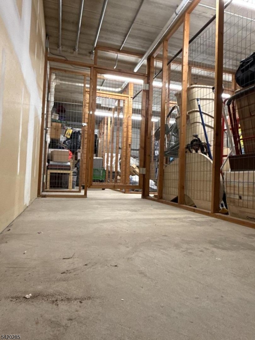 Springfield Manor - Residential