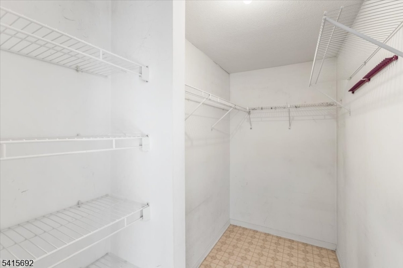 Franklin Meadows - Residential