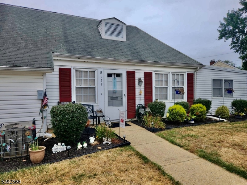 ROSSMOOR Community - Residential