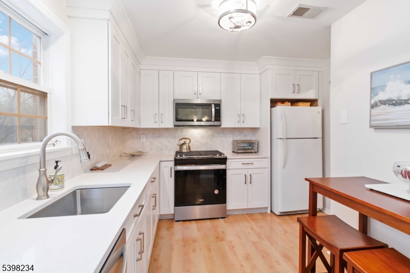 Hanover Hills - Residential Lease