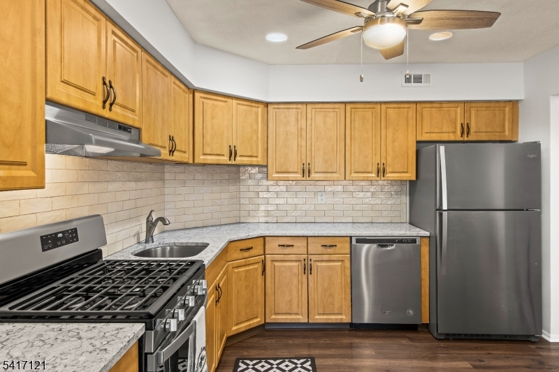 Drakesville - Residential