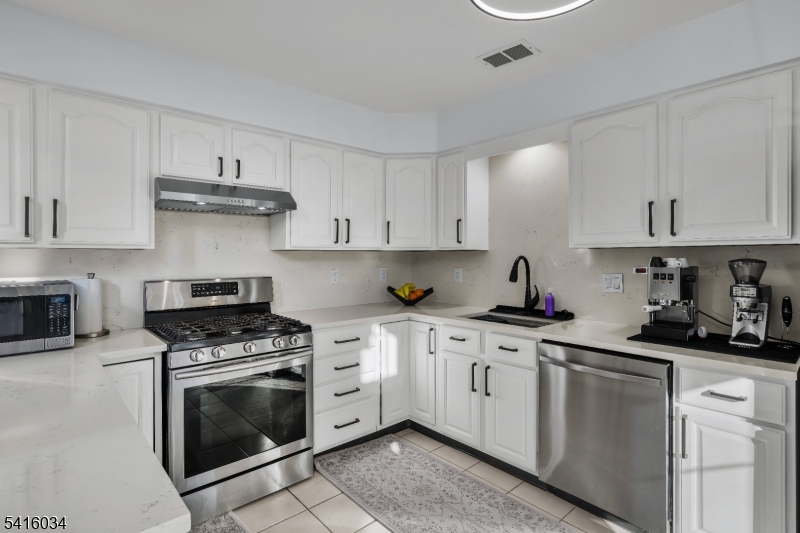 Stratton Meadows - Residential