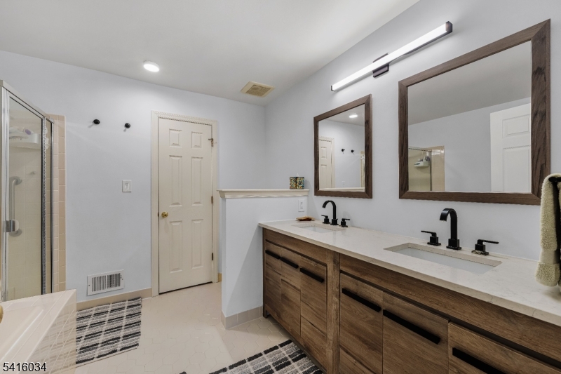 Stratton Meadows - Residential