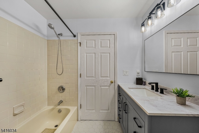 Stratton Meadows - Residential