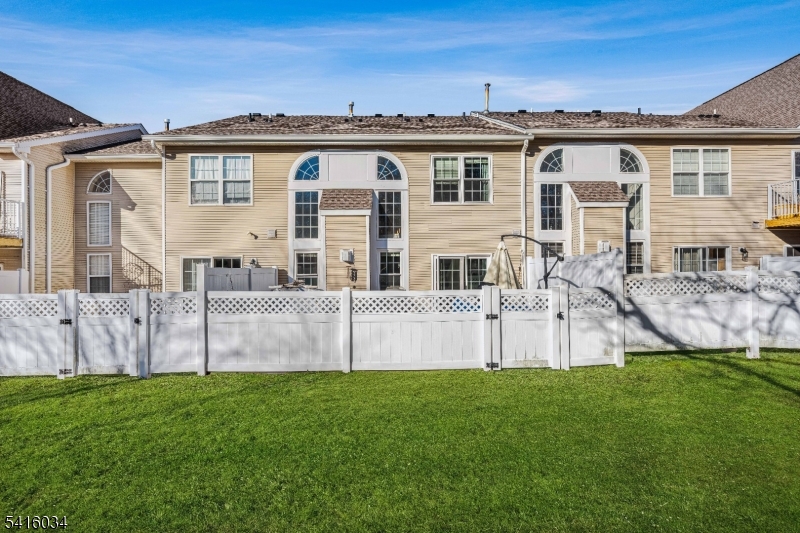 Stratton Meadows - Residential