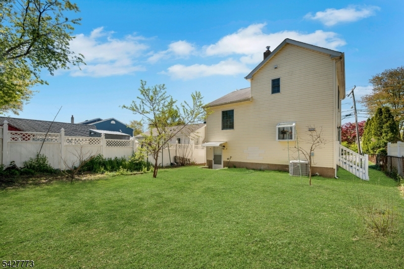 Lake Hiawatha - Residential