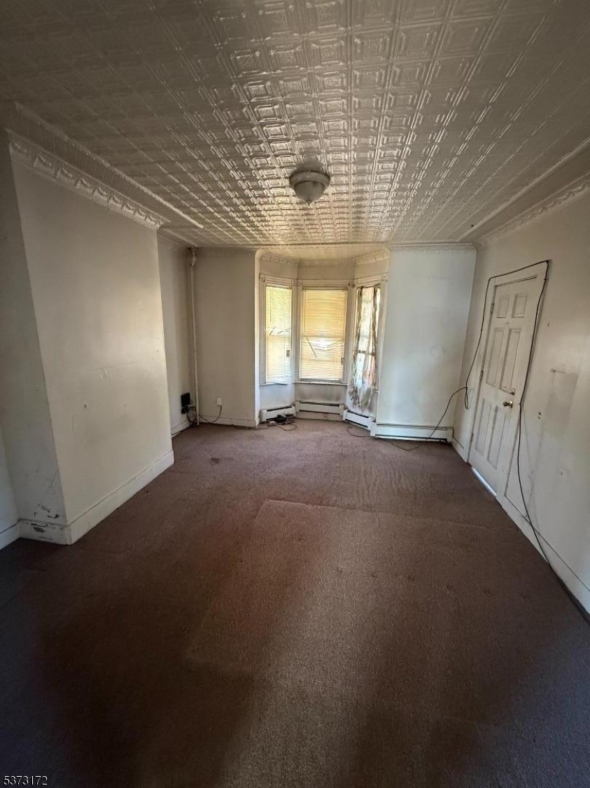 City Of Orange Twp., New Jersey 07050, United States, 2 Bedrooms Bedrooms, ,4 BathroomsBathrooms,Residential,Active,175563