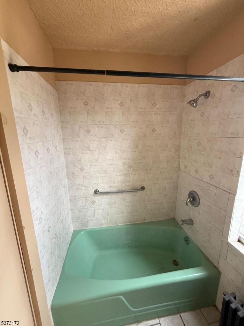 City Of Orange Twp., New Jersey 07050, United States, 2 Bedrooms Bedrooms, ,4 BathroomsBathrooms,Residential,Active,175563