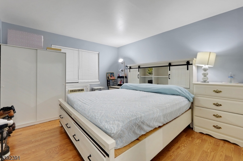 Howard Condominium - Residential