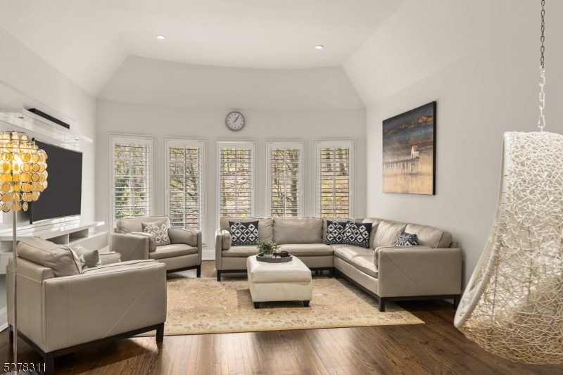 Bernardsville Mountain - Residential