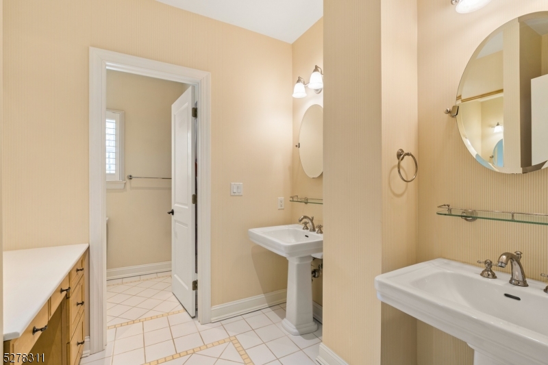 Bernardsville Mountain - Residential