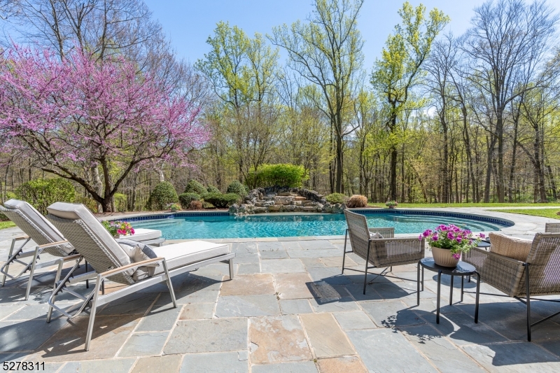 Bernardsville Mountain - Residential