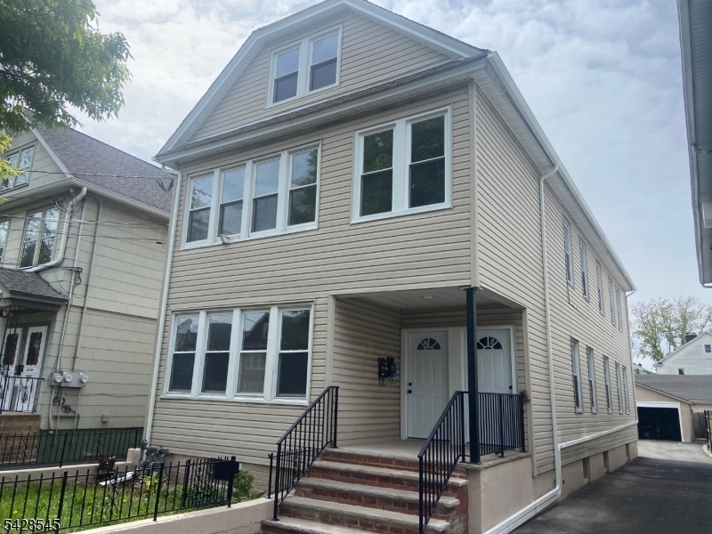 Kellogg Park - Residential Income
