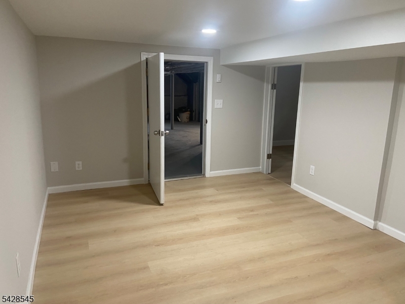 Kellogg Park - Residential Income