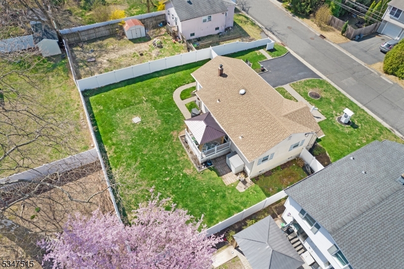 South Bound Brook Boro, New Jersey 08880, United States, 3 Bedrooms Bedrooms, ,1 BathroomBathrooms,Residential,Coming Soon,99019