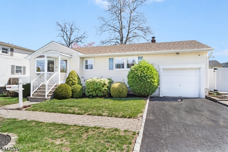 South Bound Brook Boro, New Jersey 08880, United States, 3 Bedrooms Bedrooms, ,1 BathroomBathrooms,Residential,Coming Soon,99019