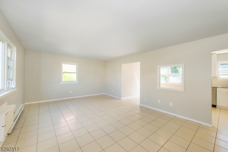 Mountainview Manor - Residential