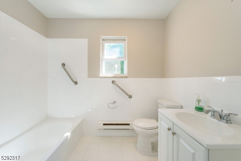 Mountainview Manor - Residential