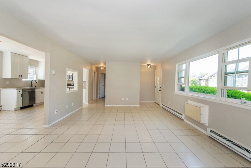 Mountainview Manor - Residential