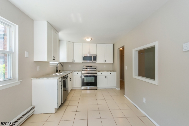 Mountainview Manor - Residential