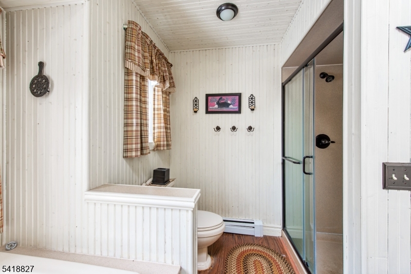 LAKEVIEW - Residential