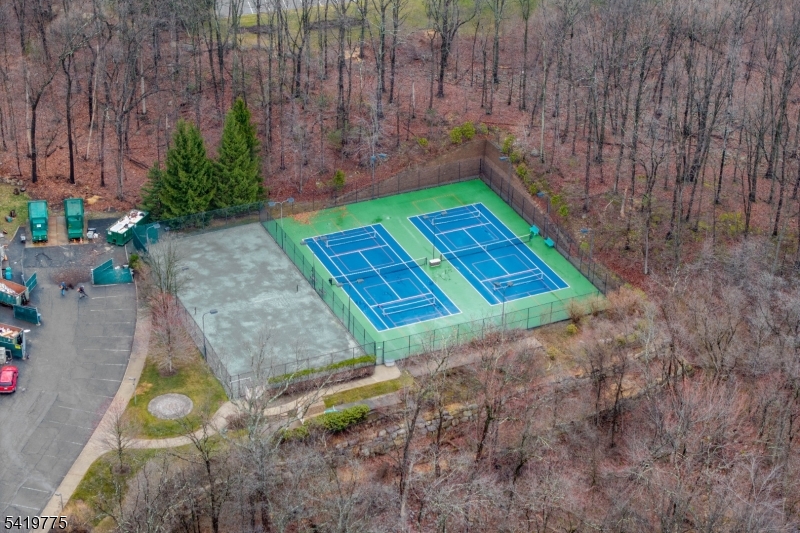 Fox Hills - Residential