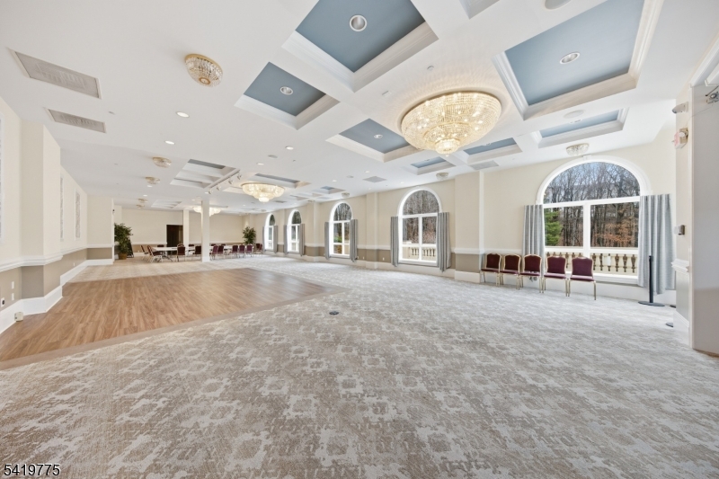 Fox Hills - Residential