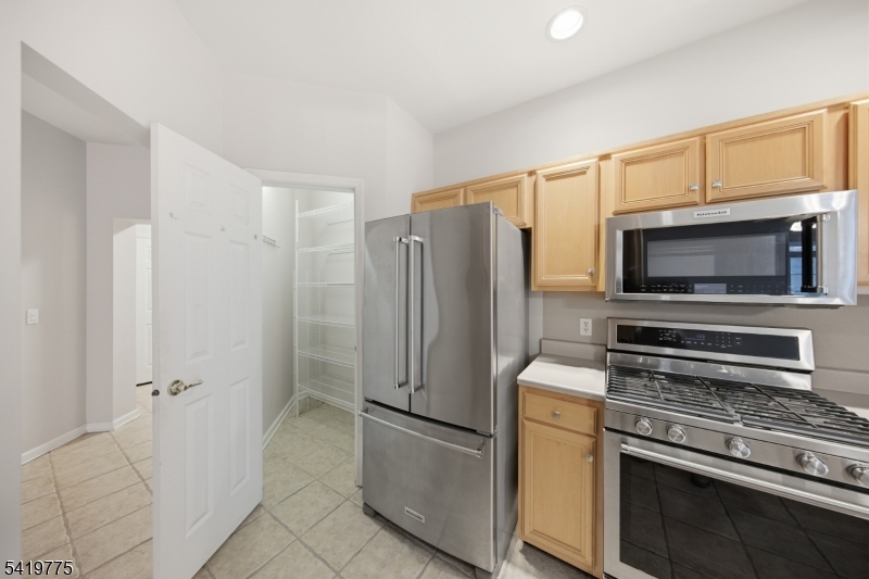 Fox Hills - Residential