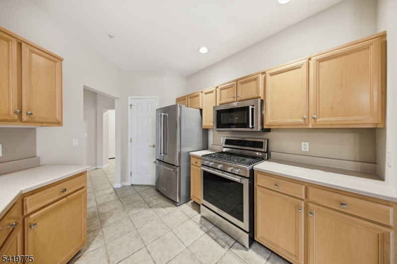 Fox Hills - Residential