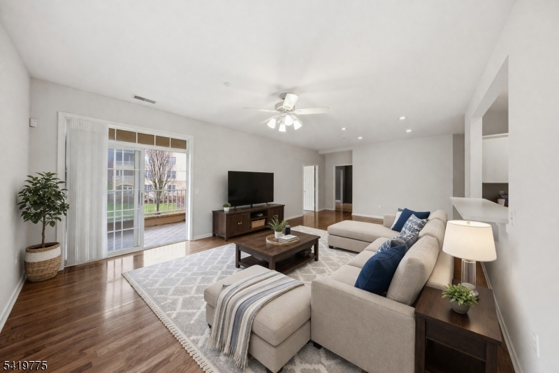 Fox Hills - Residential