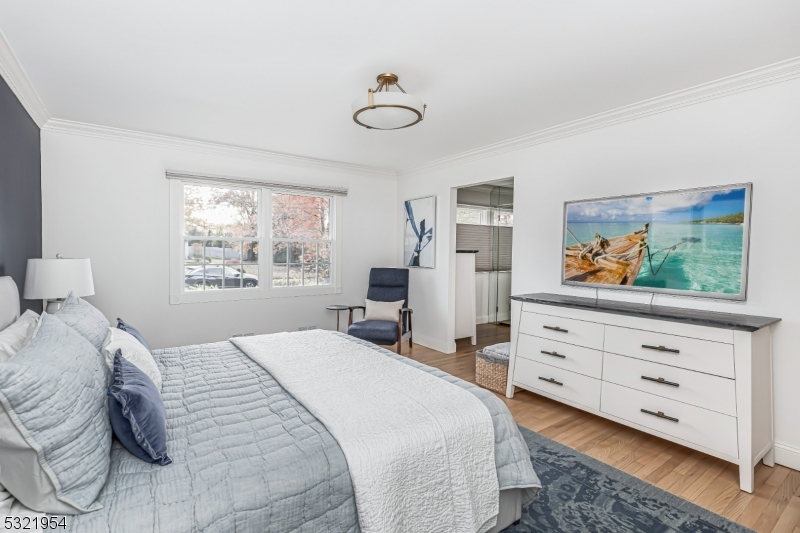 INDIAN FOREST - Residential