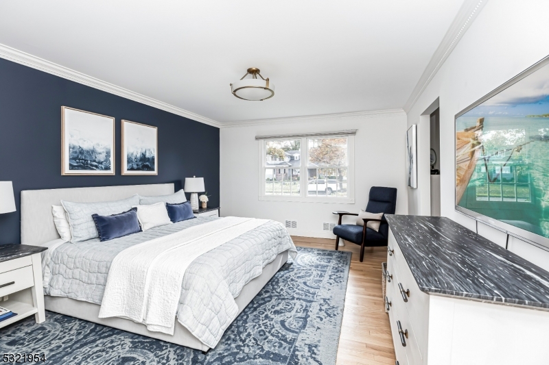 INDIAN FOREST - Residential