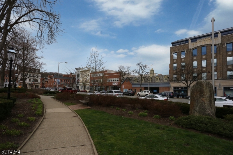 PARSONS VILLAGE - Residential Lease