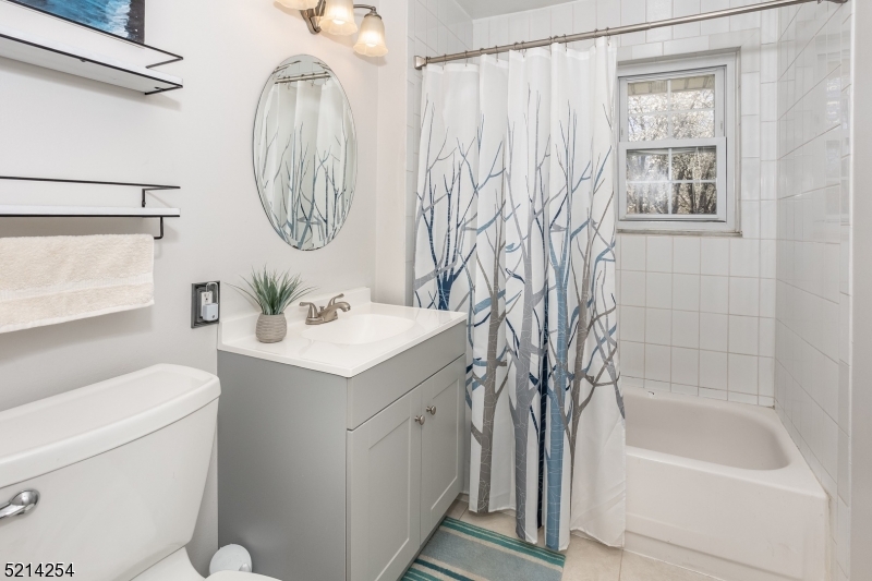 PARSONS VILLAGE - Residential Lease