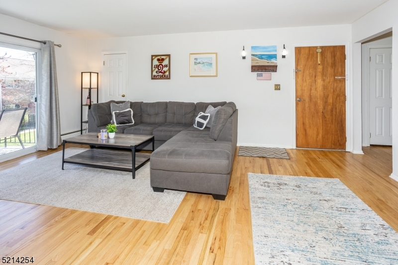 PARSONS VILLAGE - Residential Lease